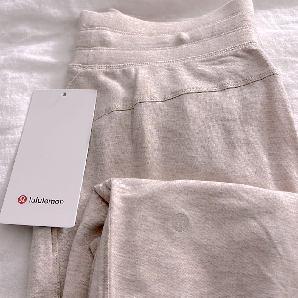 NWT Lululemon Warm Down Jogger *Soft Touch Heathered Cashew - Picture 2 of 9